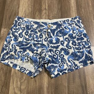 Lilly Pulitzer Blue and White Patterned Shorts